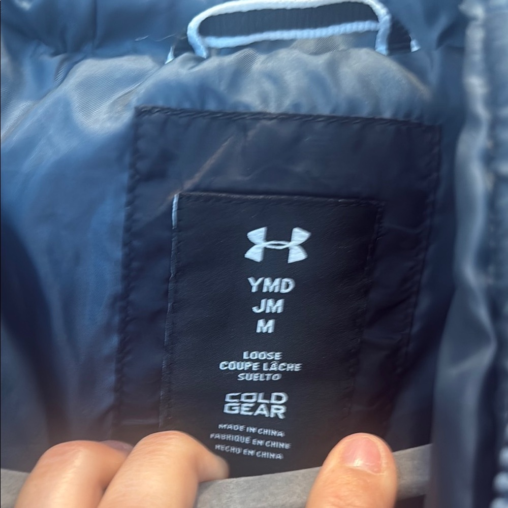 Under Armour Black Puffer Jacket Quilted Insulation - Picture 2 of 5